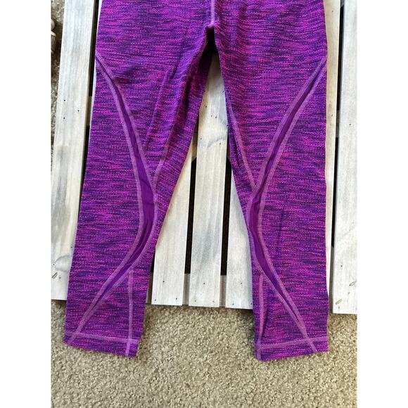 Lululemon Free Flow Crop Leggings Pants - Picture 4 of 9